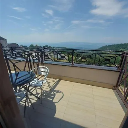 Mountain View Milmari P80